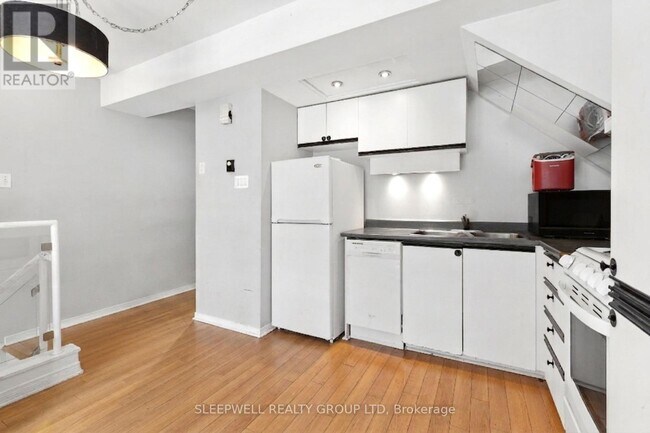Photo - 226 Rue Wilbrod St