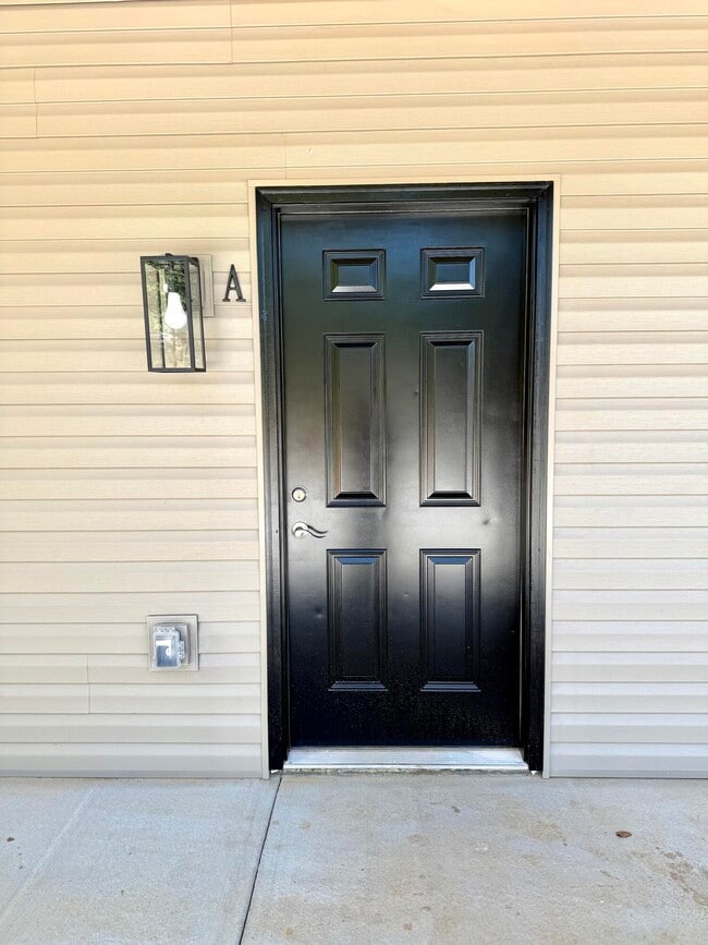 Photo - 703 E Mt Vernon St