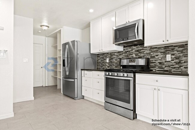 Photo - 1293 Laveille Ct