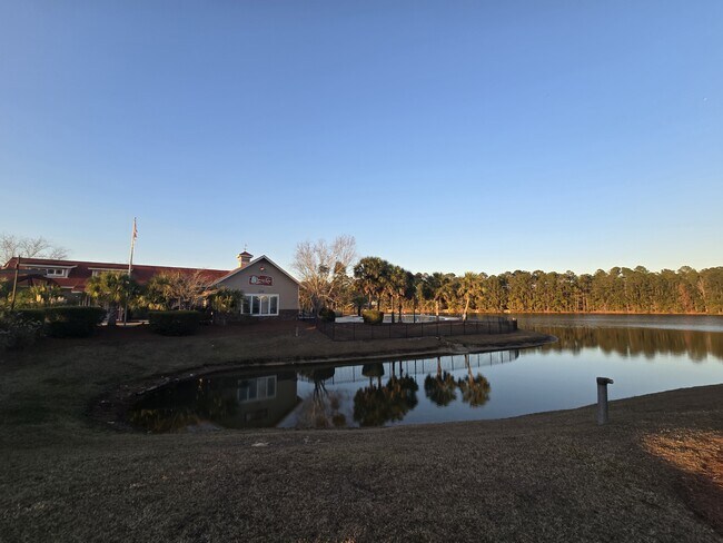 Photo - 98 Crystal Lake Dr