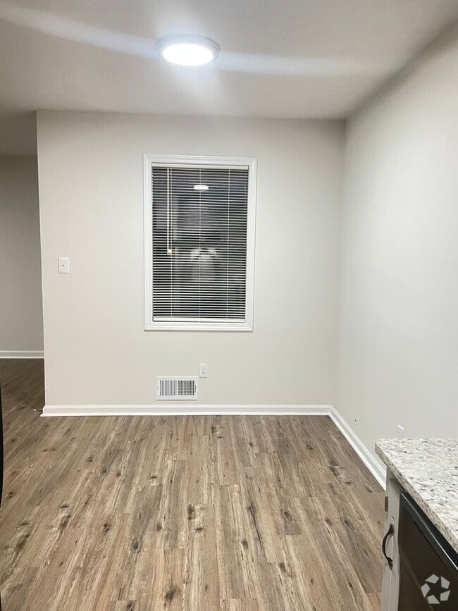 Building Photo - 811 Graham Rd Unit 811-A Rental