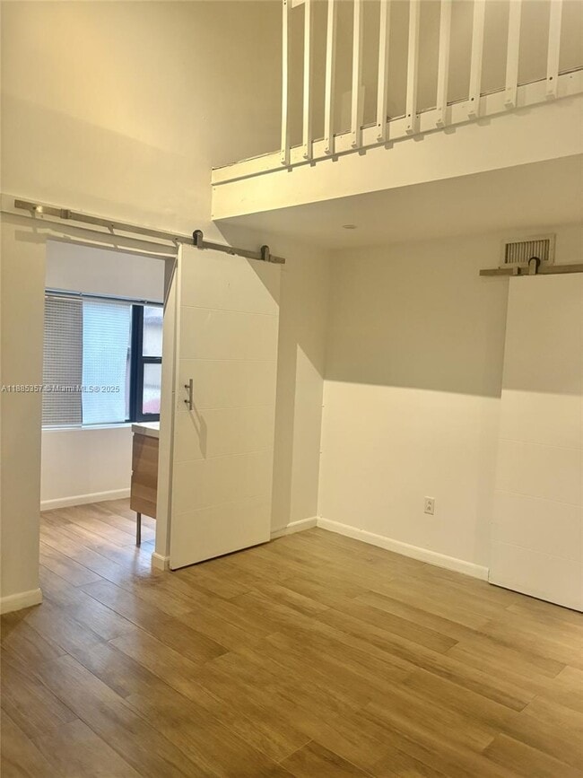 Photo - 1890 Brickell Ave