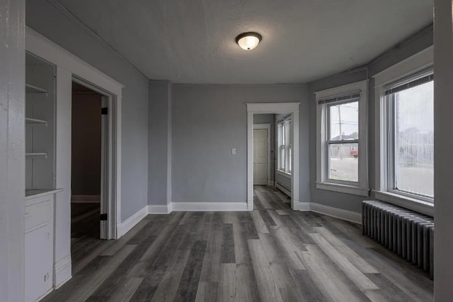 Photo - 729 Montana Ave