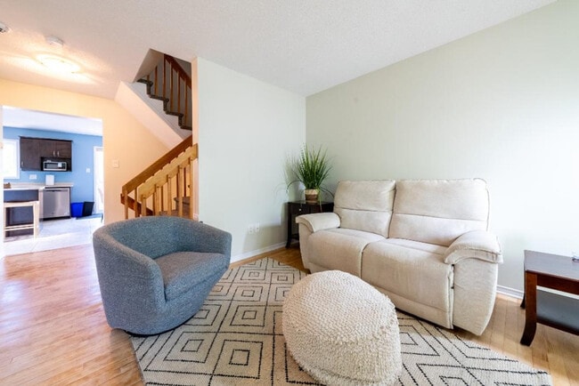 Photo - 163 Rue de Parenchère Unit SI ID1556304P