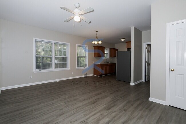 Photo - 2171 Wilson Ave NW