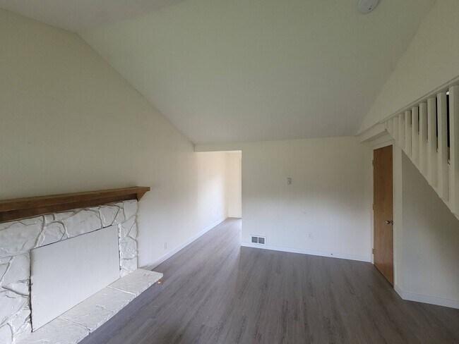 Photo - 666n52 Unidad 666