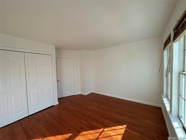 Photo - 197 Johnson Rd