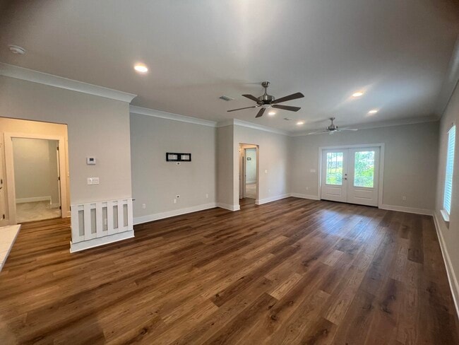 Photo - 201 Marsh Landing S