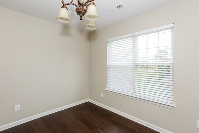 Photo - 1424 Jabbok Pl NW