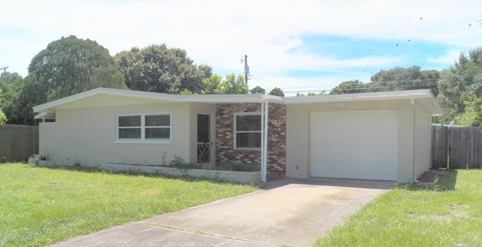 Photo - 1224 N Saturn Ave