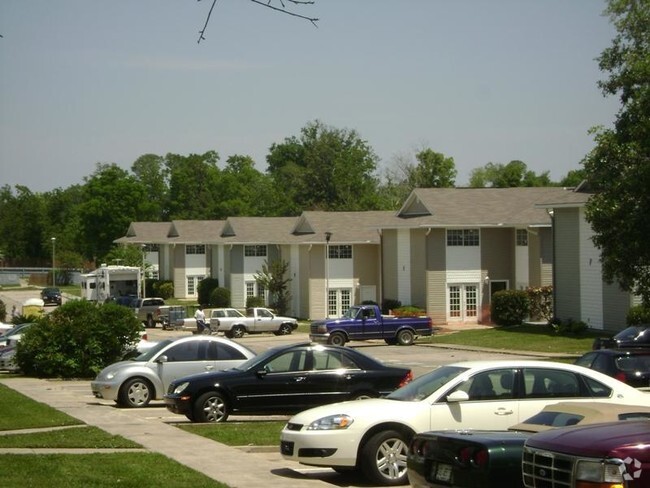 Building Photo - Cypress Lane Townhomes