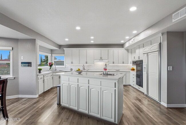Photo - 871 Via Alegre Ln