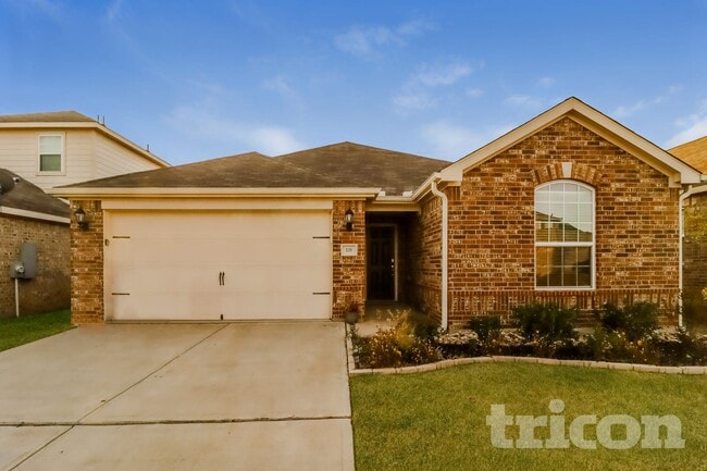 Building Photo - 108 Rushmore Ln