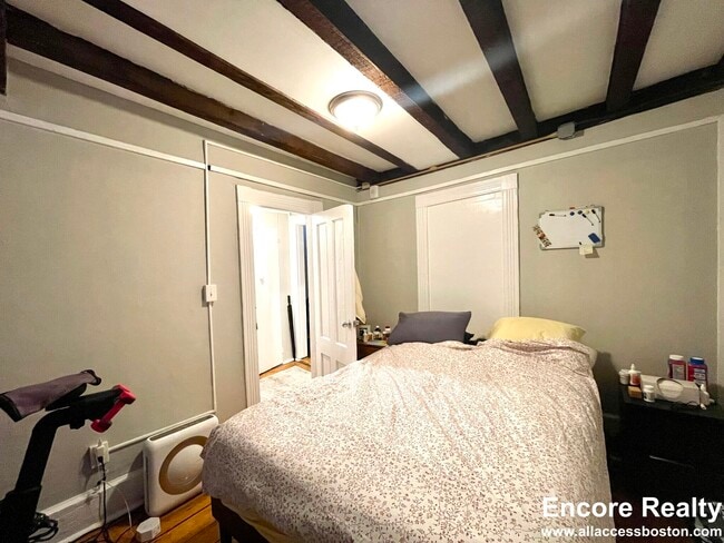 Photo - 2 Champney Pl Unit #1 - 3