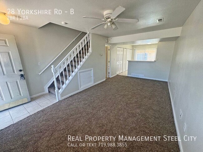 Photo - 28 Yorkshire Rd Unit B