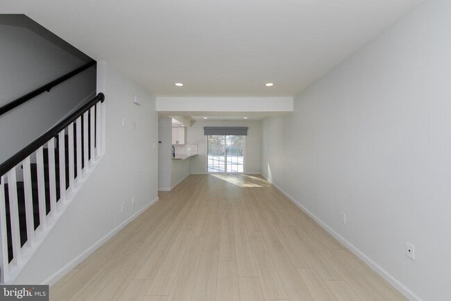 Building Photo - 37 James Run