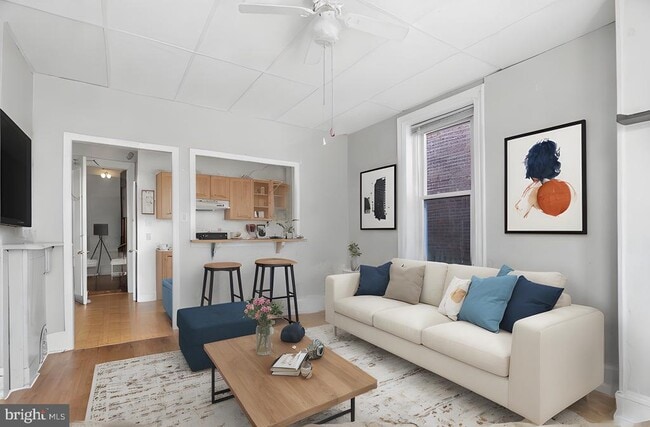 Photo - 711 Corinthian Ave Unidad 2R