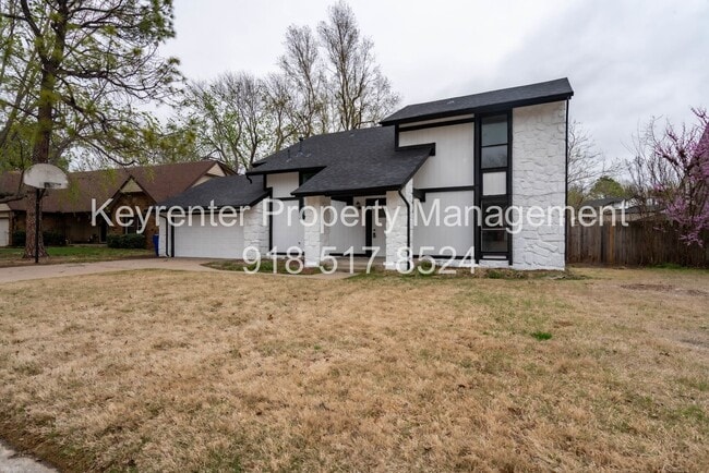 Photo - Gorgeous 3 Bedroom Remodel, BA Schools!