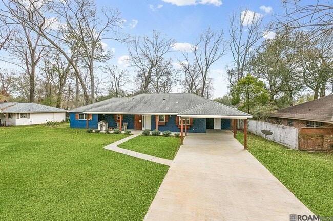 Photo - 9152 Woodbine St