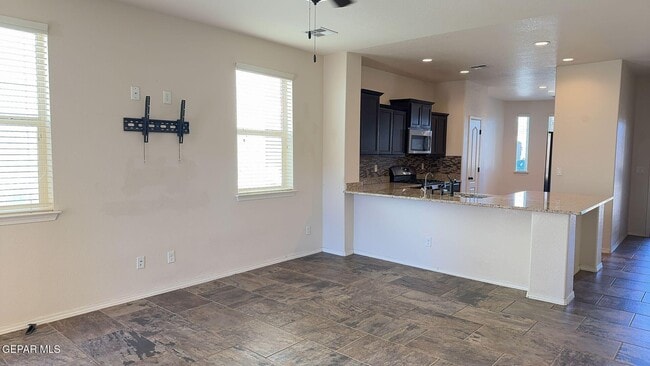 Photo - 14968 Boer Trl Ave