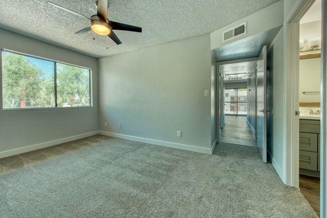 Tela Verde Apartment Homes