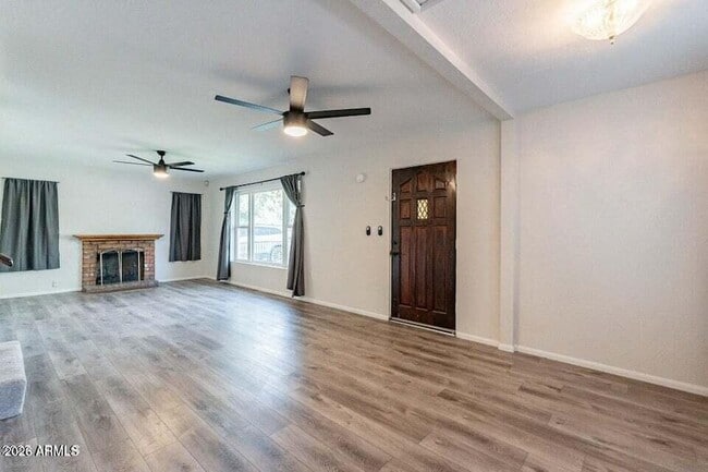 Photo - 505 W Howe St