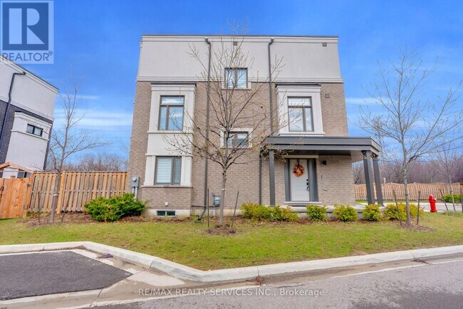 Photo - 1801 Mitoff Pl