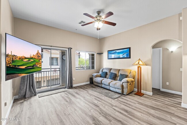 Photo - 2150 E Bell Rd Unit 1140