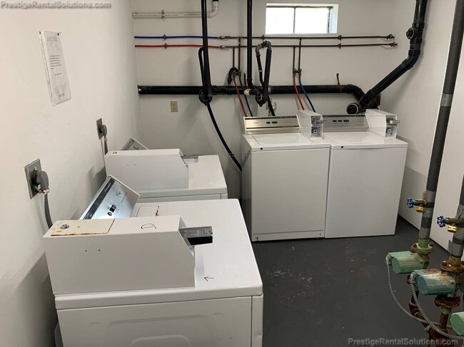 Photo - 15 Blossom St Apartments Unit 2