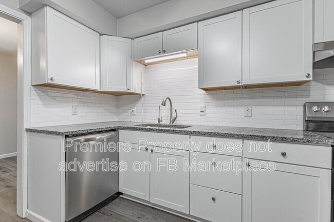 Photo - 5709 W 75th St