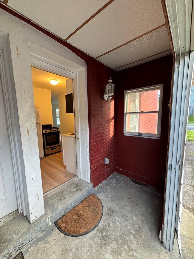 Photo - 28 Davis St Unit 1