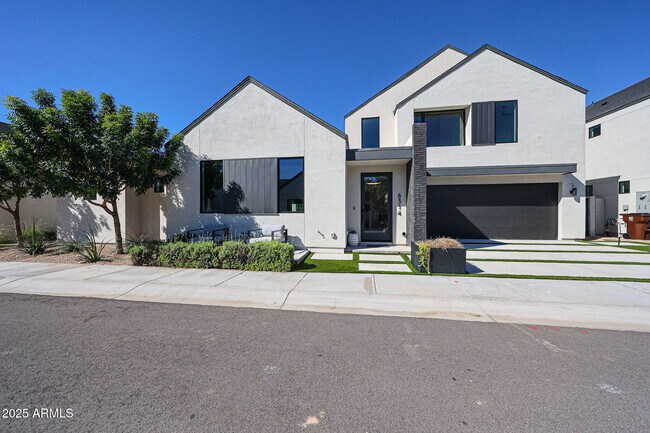 Photo - 6314 N 10th Dr