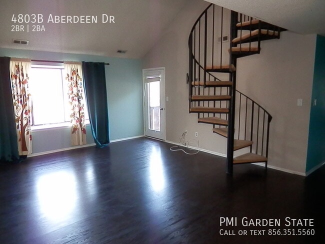 Photo - 4803B Aberdeen Dr