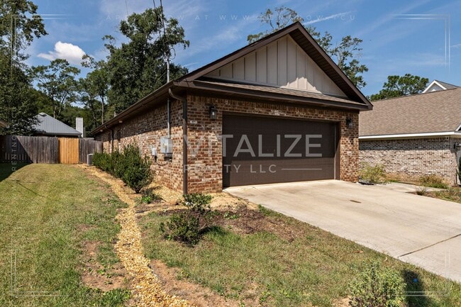 Photo - Modern Comfort Meets Luxury Living in Mobile