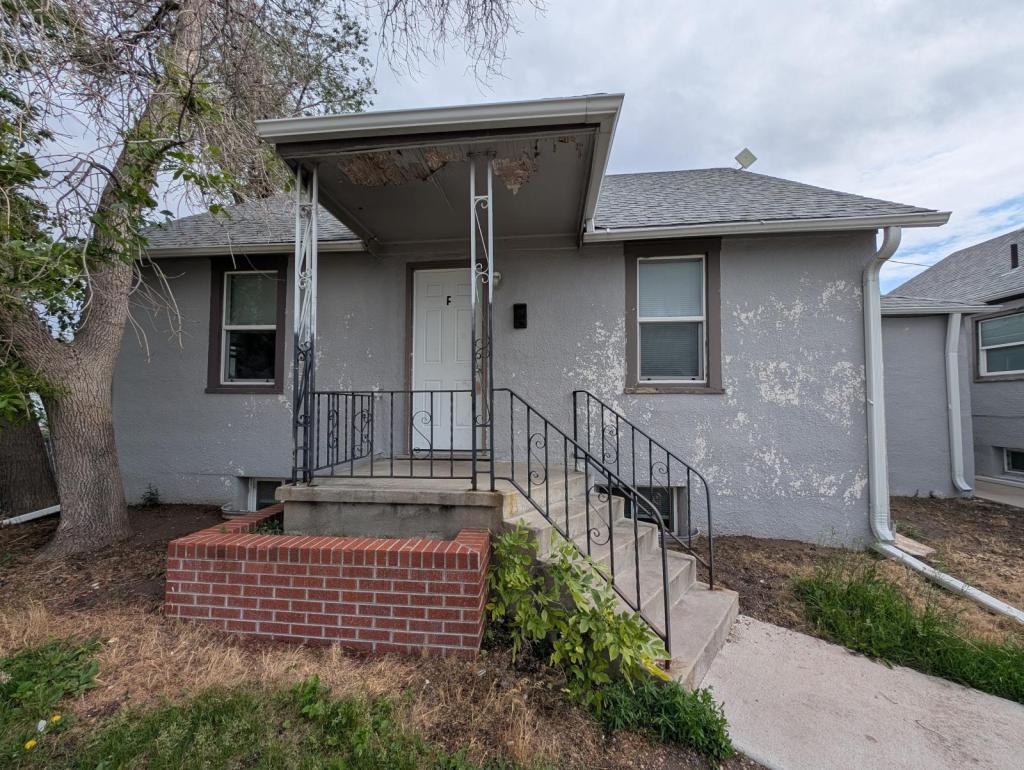 Photo - 430 N 2nd Ave House