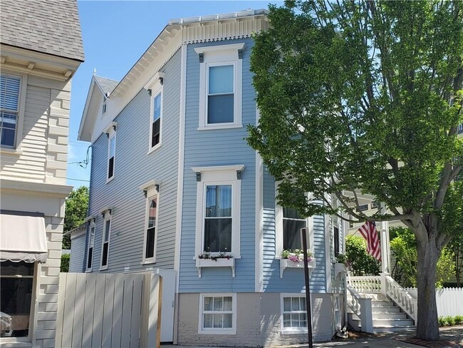 Photo - 38 Franklin St