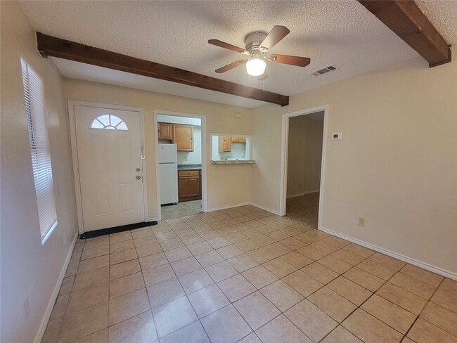 Building Photo - 5103 Ave Q 1/2 Unit 3 Rental
