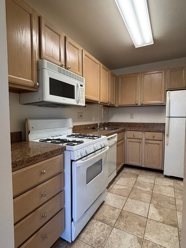 Photo - 4020 Washington Blvd Unit 2