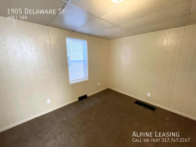 Photo - 1905 Delaware St