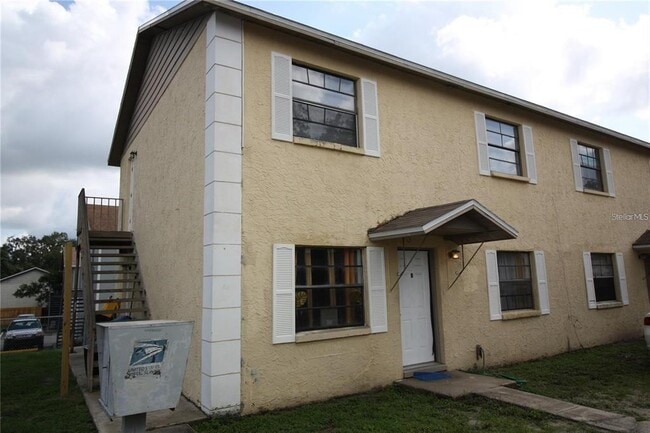 Building Photo - 9418 N 50th St Unit B
