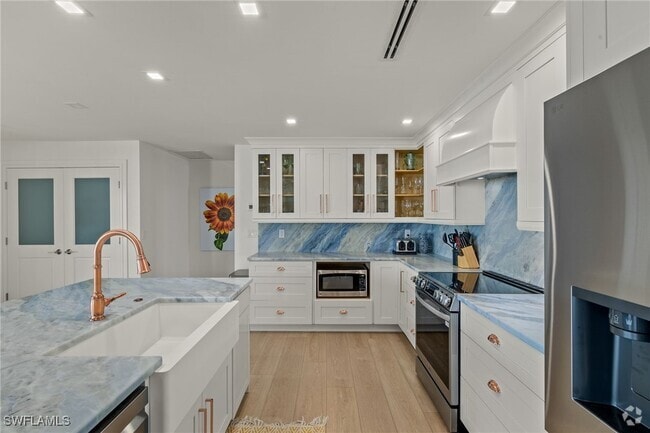 Building Photo - 26888 McLaughlin Blvd Rental
