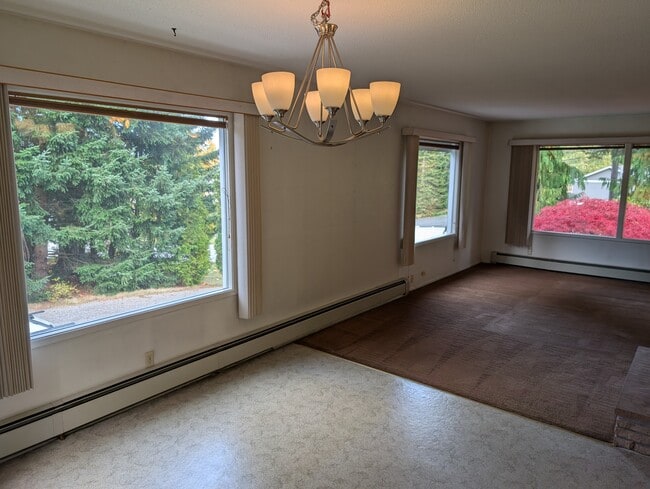 Photo - 2575 Yew Street Rd Unidad 2575