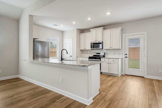 Photo - 15686 Honey Cv Dr
