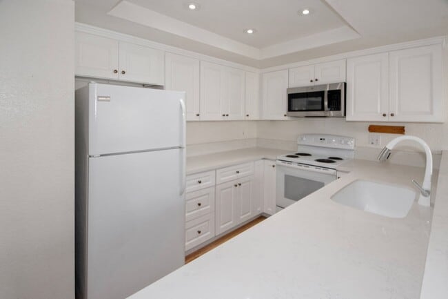 Photo - Long Term, Unfurnished Rental in Imperial ... Unit 6