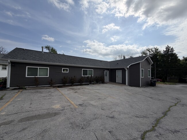 Photo - 701 Mikel St Unit 100