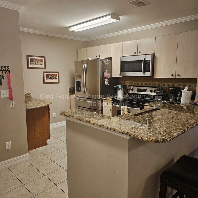 Photo - 4219 Bellasol Cir Unit Apt 1714