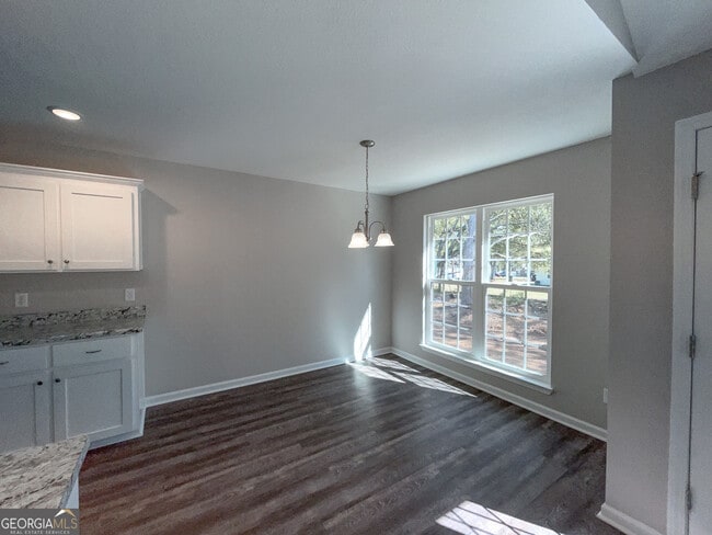 Photo - 354 S Bridgeport Dr