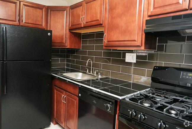 Photo - East Pines Terrace Apartments