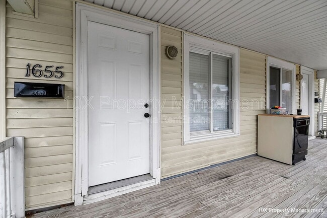 Photo - 1655 S 4th St