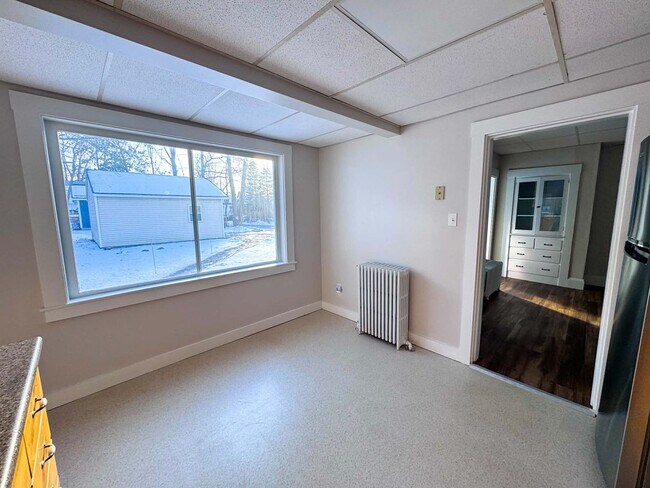 Photo - 39 Allen St Unit First Floor